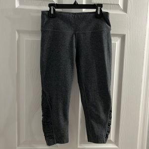 Gently used small jogging capris